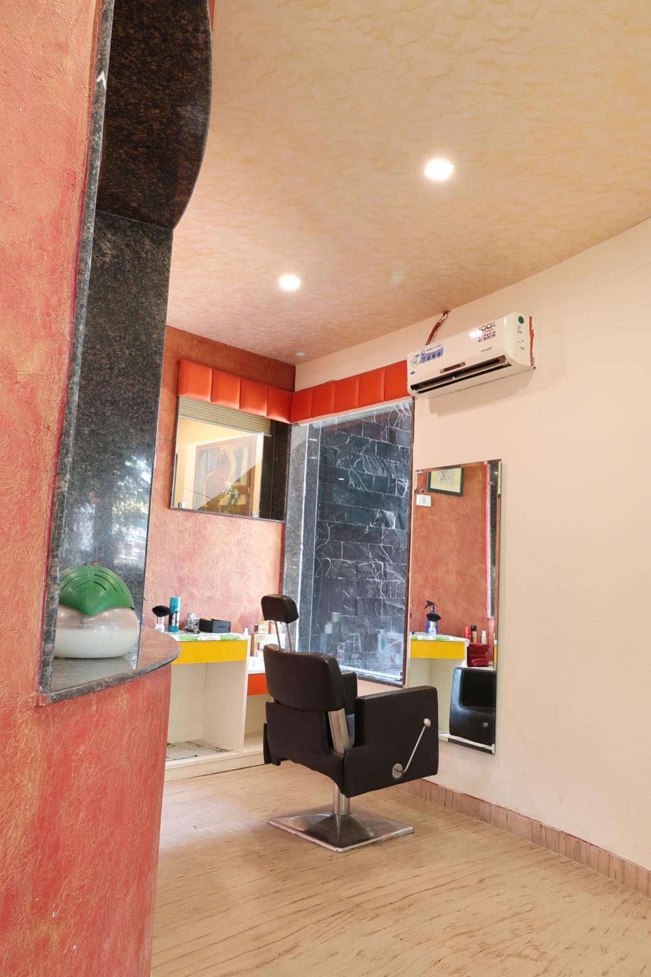 Hunky Dory Resort And Spa Dhar Khurd Exterior photo