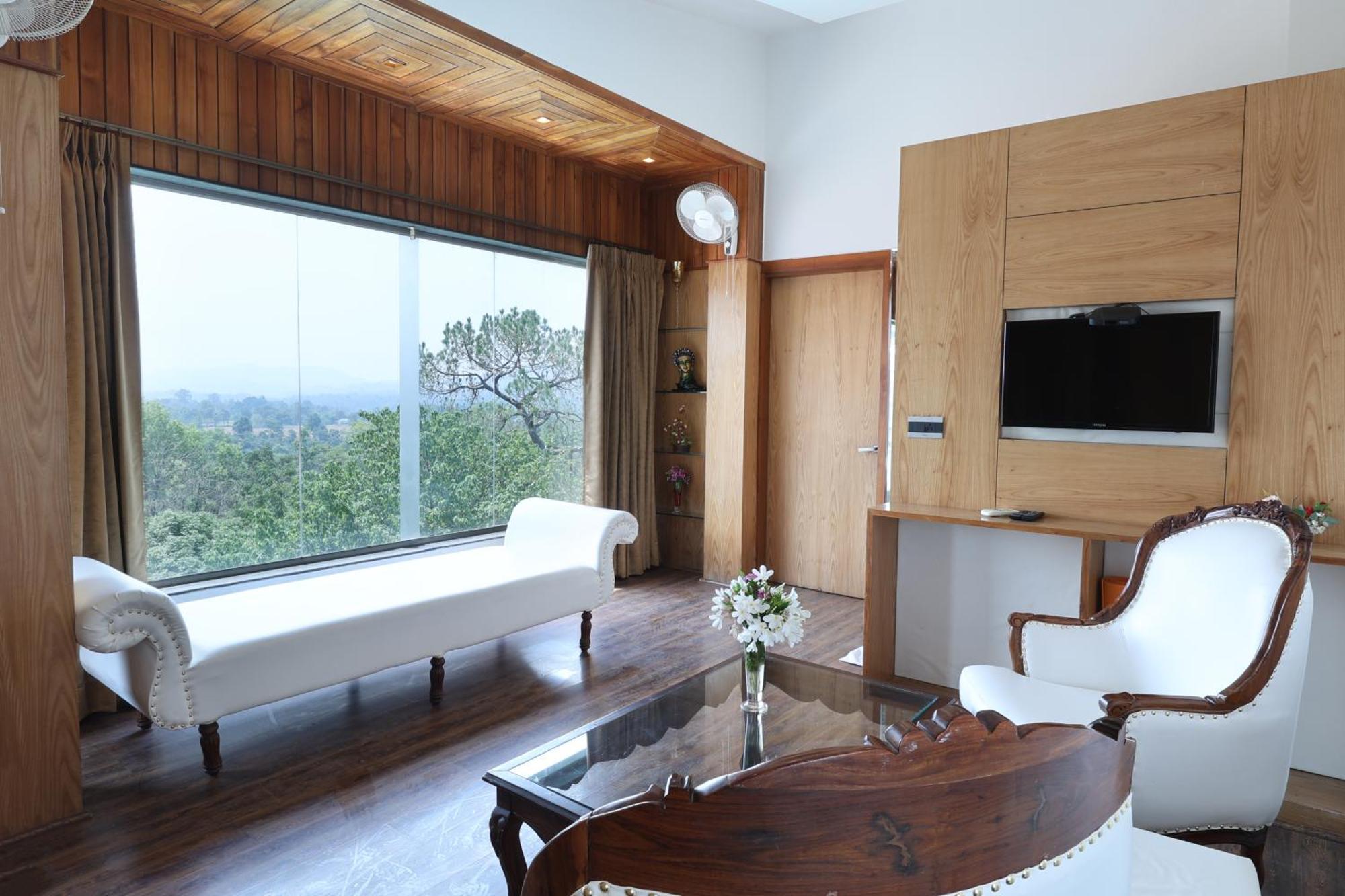 Hunky Dory Resort And Spa Dhar Khurd Exterior photo